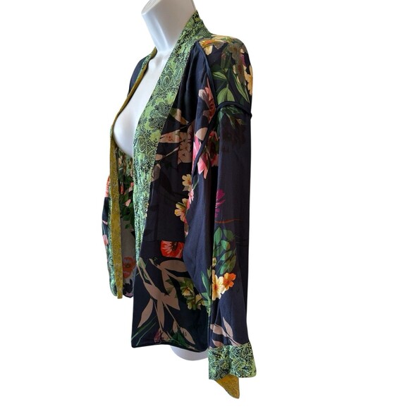 JOHNNY WAS Kimono Rare Reversible Size Small Rayon Viscose Pockets - Picture 13 of 15